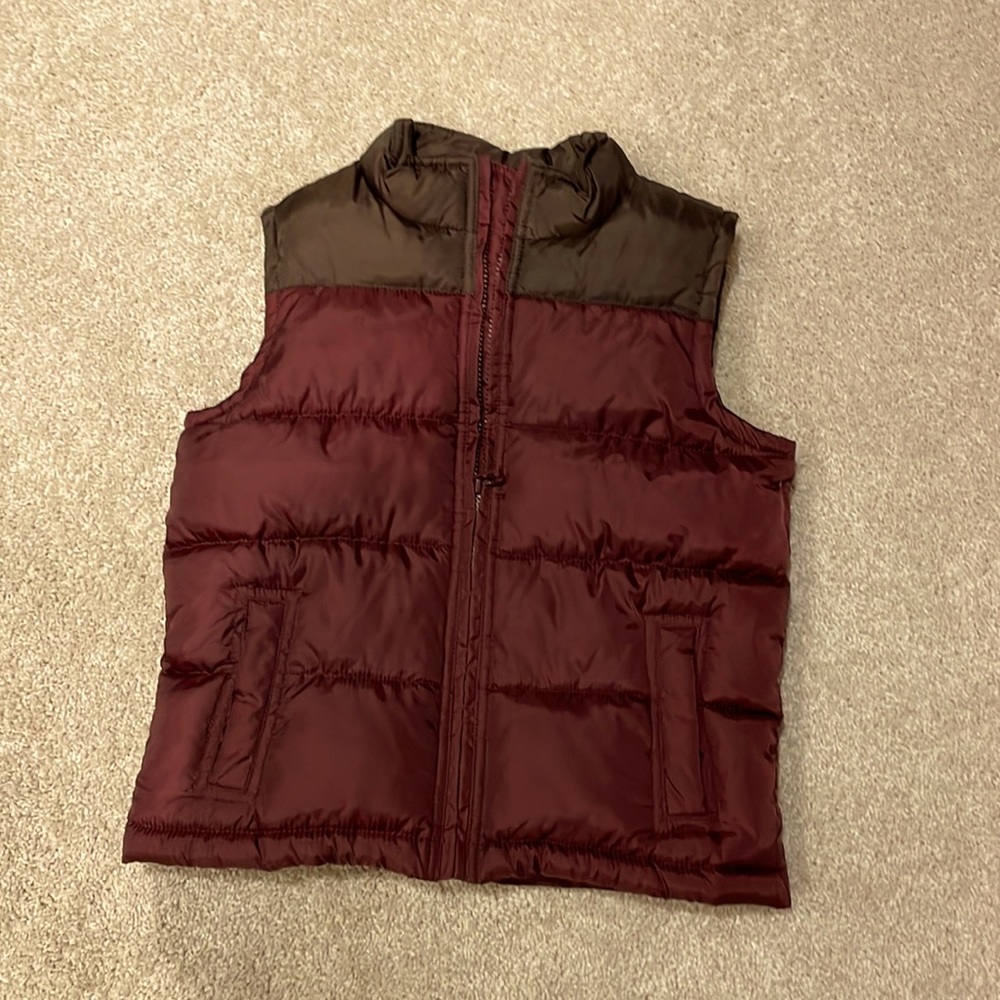 Gymboree two tone puffer vest size S (5-6)